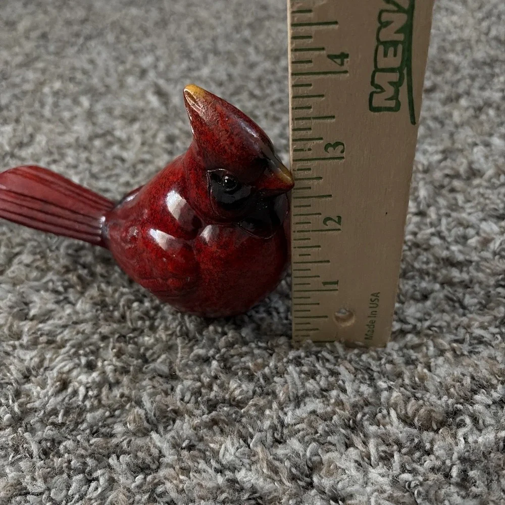 Red Cardinal Resin Figurine Garden‎ Christmas Decor Collectable TII Collection